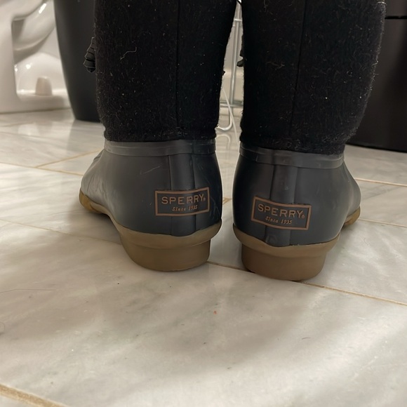 Black Sperry Boots sz 6 - Picture 3 of 5
